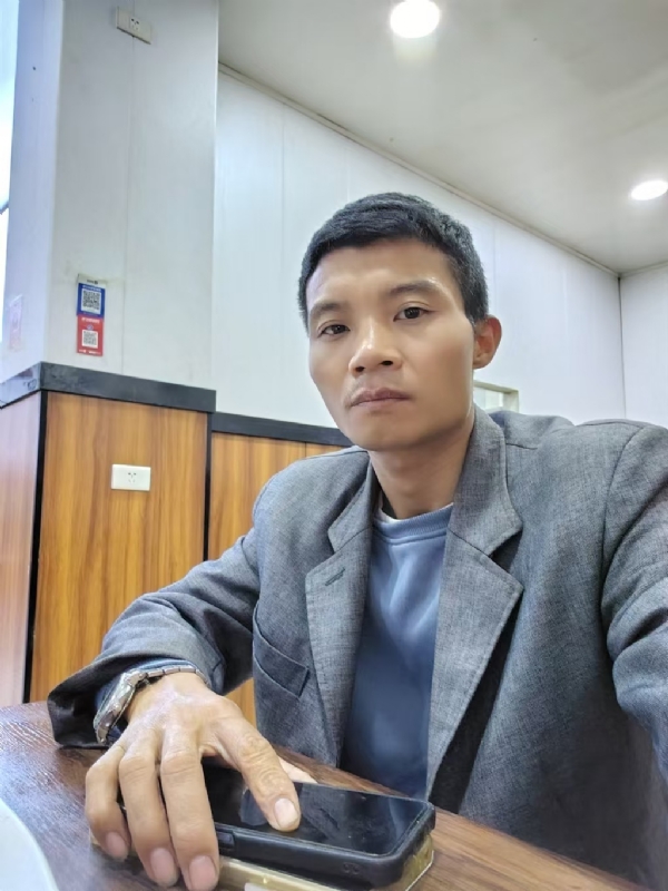 运满乾坤的第一张照片--连云港相亲服务中心