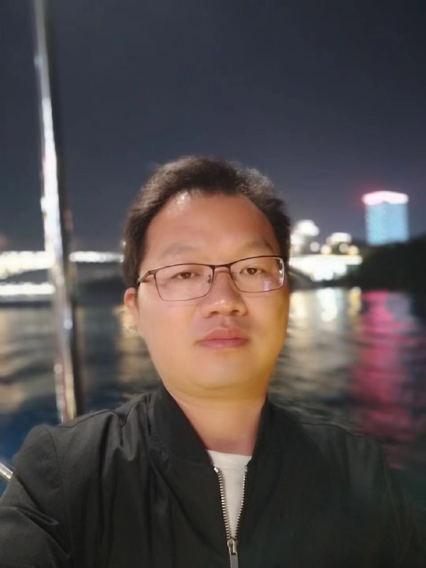 祝你平安的第一张照片--连云港相亲服务中心