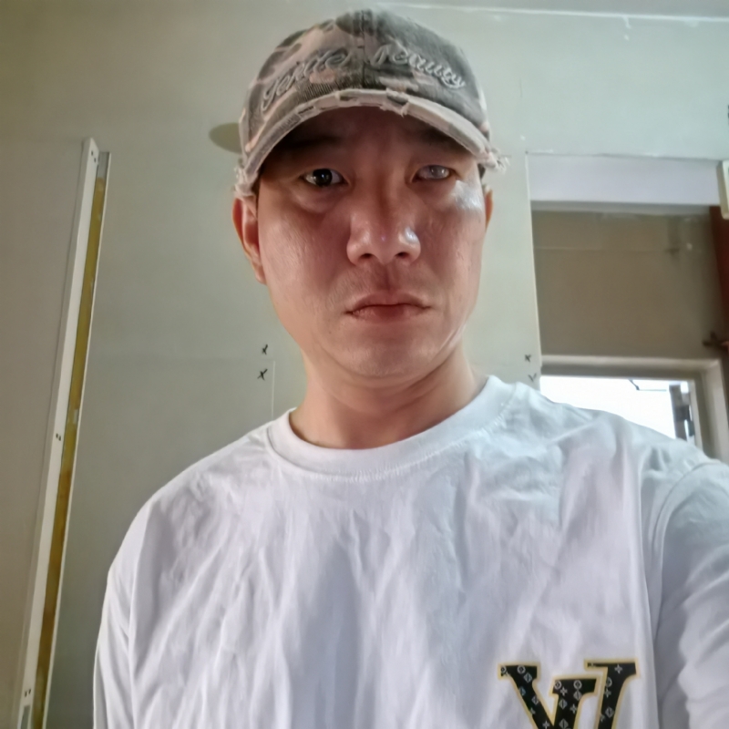 小心做人的第一张照片--连云港相亲服务中心