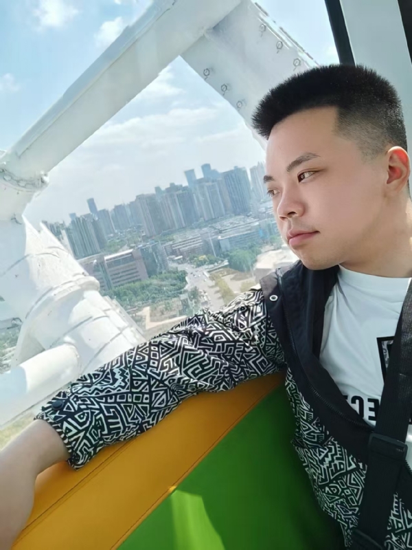 唐山相亲的第二张照片--连云港相亲服务中心