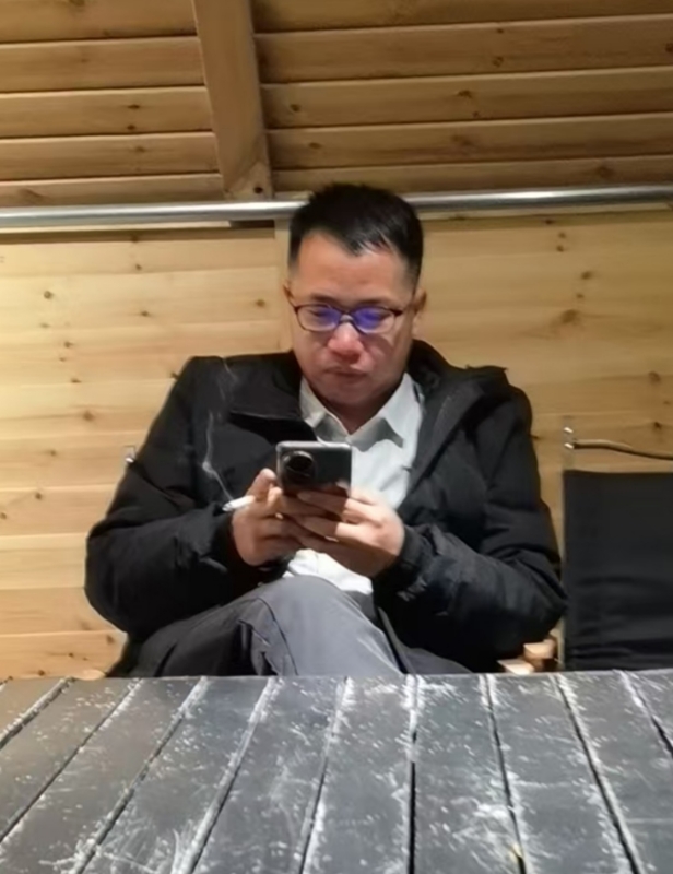 期待一个你的第三张照片--连云港相亲服务中心