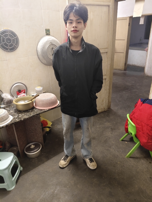 铭泽的第一张照片--连云港相亲服务中心