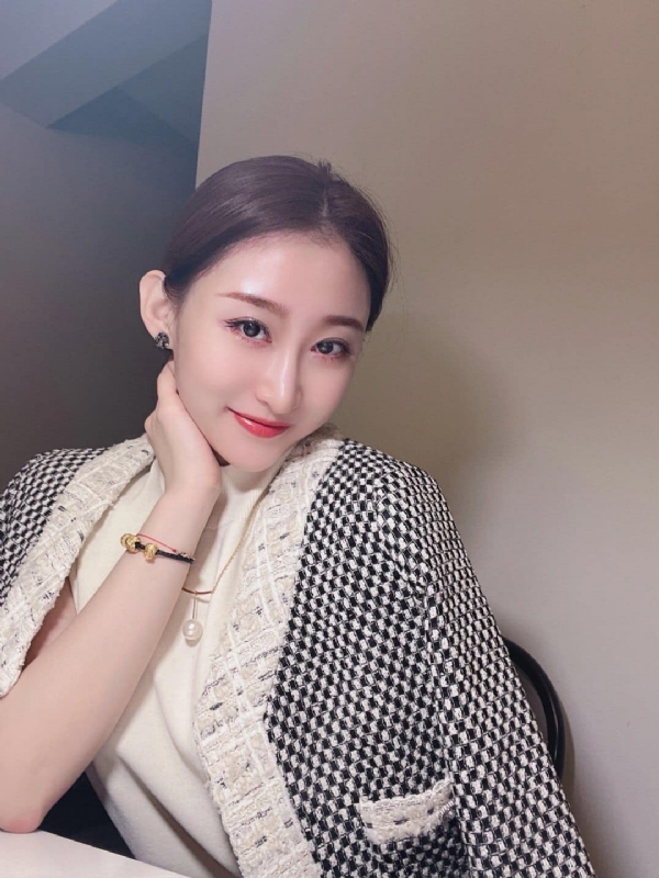 袁梓怡的第二张照片--连云港相亲服务中心