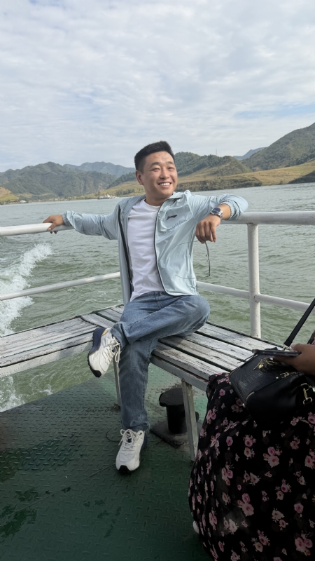 烟花易笑的第二张照片--连云港相亲服务中心