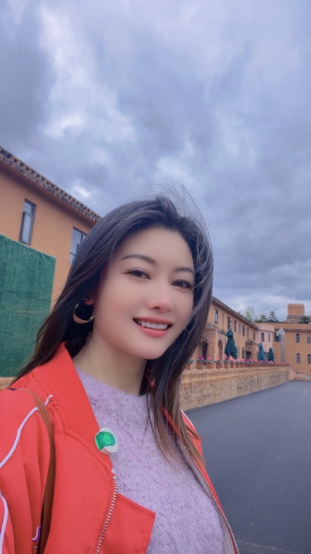 安妮的第一张照片--连云港相亲服务中心