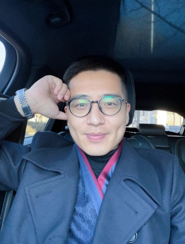 只为与你相遇的第二张照片--连云港相亲服务中心