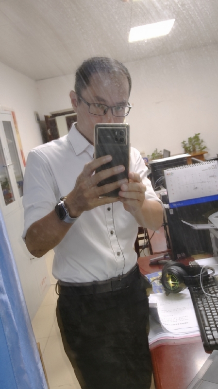 老蔡先生的第一张照片--连云港相亲服务中心