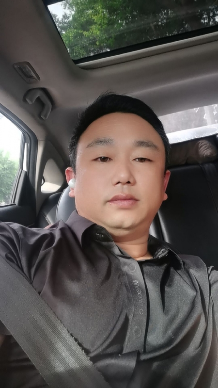 老烽的第一张照片--连云港相亲服务中心