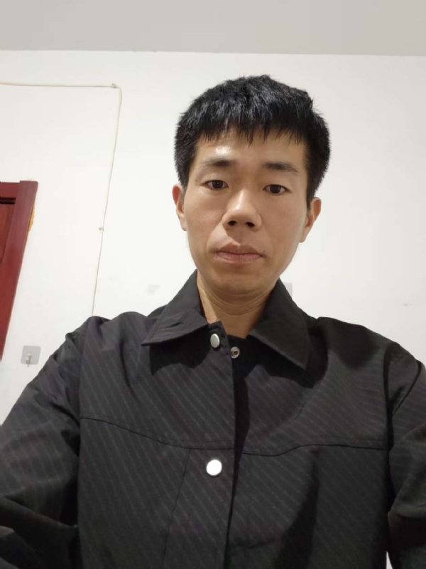 京东小哥的第一张照片--连云港相亲服务中心