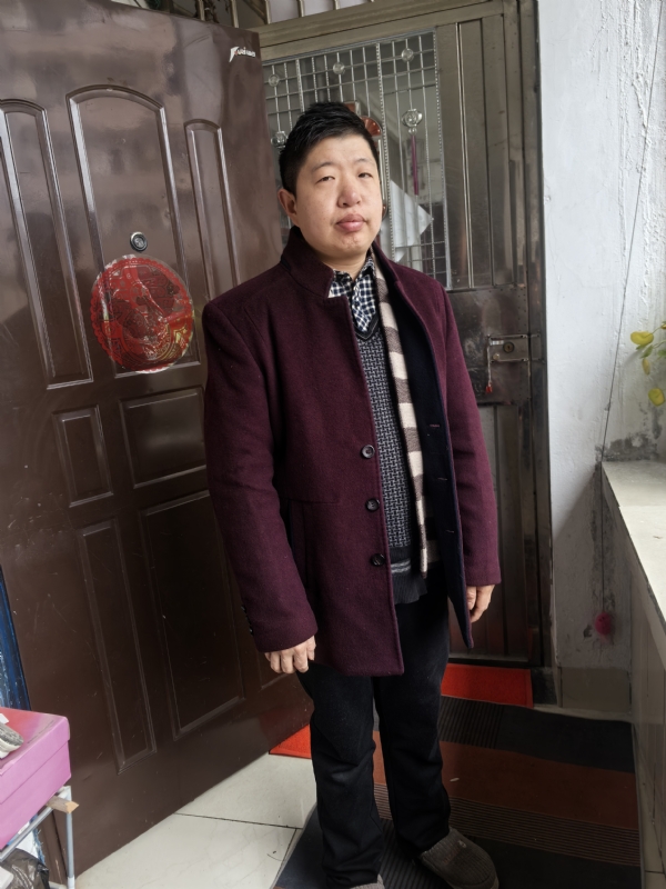 卢显澳的第一张照片--连云港相亲服务中心