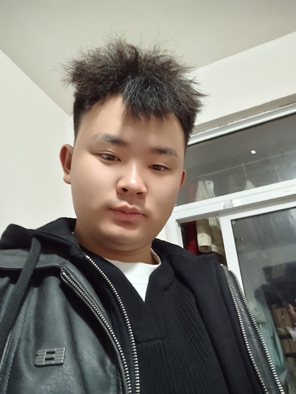 阿龙找对象的第一张照片--连云港相亲服务中心