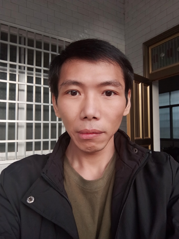 万紫千红的第二张照片--连云港相亲服务中心